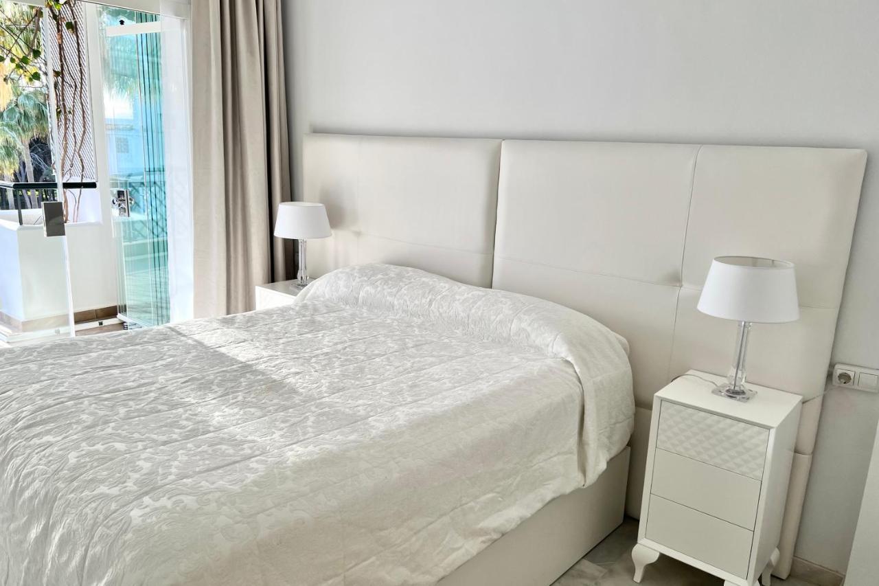 Mi Capricho Beachfront- P300 - Apartment With Sea View La Cala De Mijas Exteriér fotografie